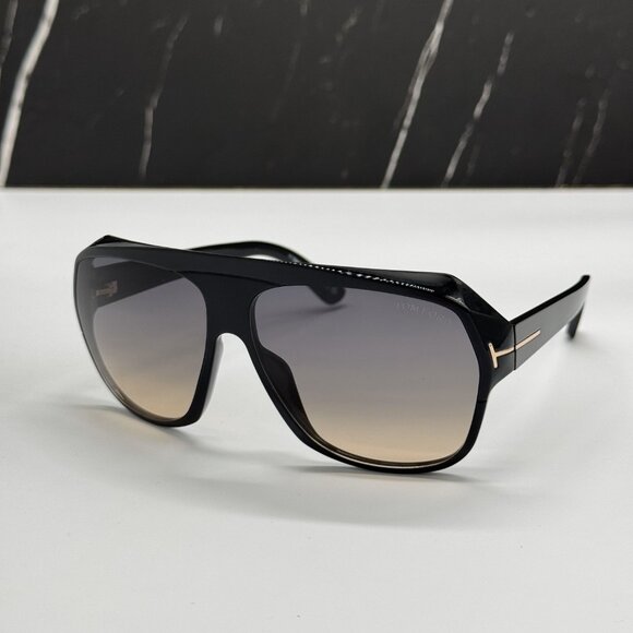 NEW TOM FORD TF908 01B WOMEN SUNGLASSES TOM FORD HAWKINGS-02 FT0908/S - Picture 1 of 11